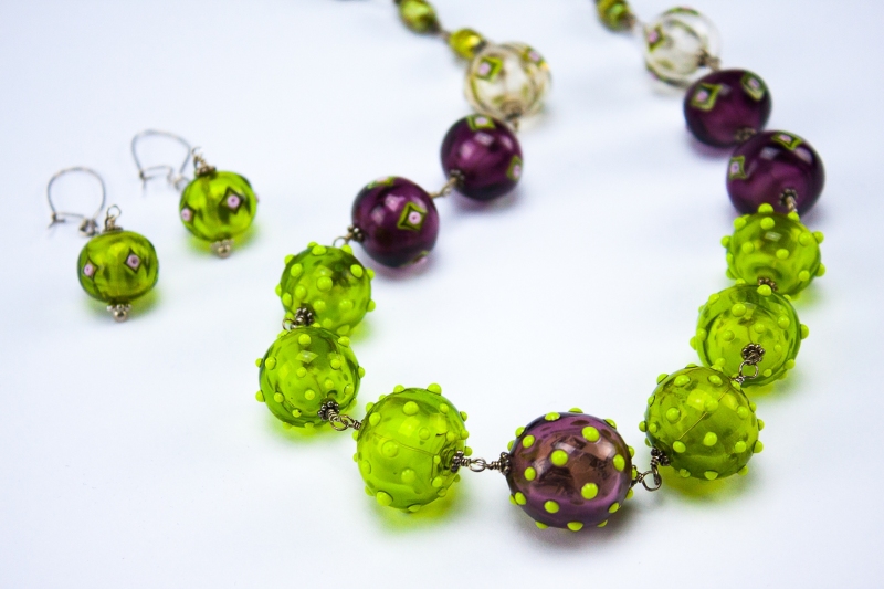 Urban Glass: Necklace/Earrings by Rosita Walsh